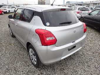 SUZUKI SWIFT 2021 Image 3