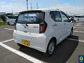 DAIHATSU MIRA E:S 2021 Image 4