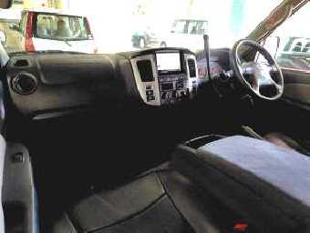 NISSAN CARAVAN 2009 Image 3