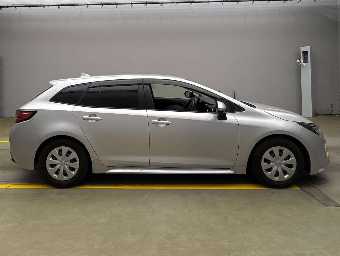 TOYOTA COROLLA TOURING 2022 Image 6