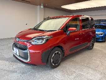 TOYOTA SIENTA 2024 Image 1