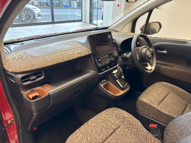 TOYOTA SIENTA 2024 Image 27