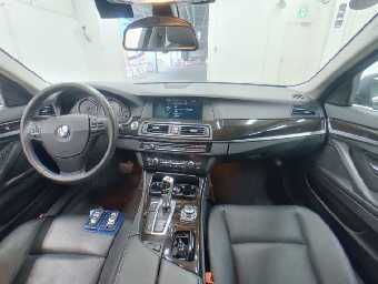 BMW 5 SERIES 2013 Image 5