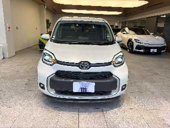 TOYOTA SIENTA 2023 Image 2