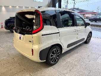 TOYOTA SIENTA 2023 Image 5
