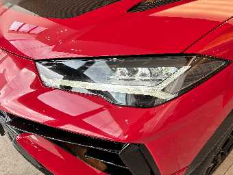 LAMBORGHINI URUS 2023 Image 13