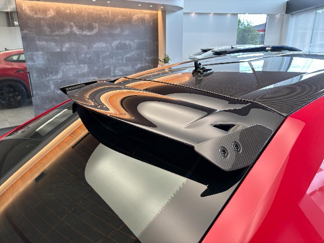 LAMBORGHINI URUS 2023 Image 21