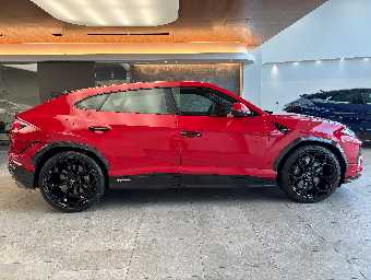 LAMBORGHINI URUS 2023 Image 4