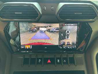 LAMBORGHINI URUS 2023 Image 36