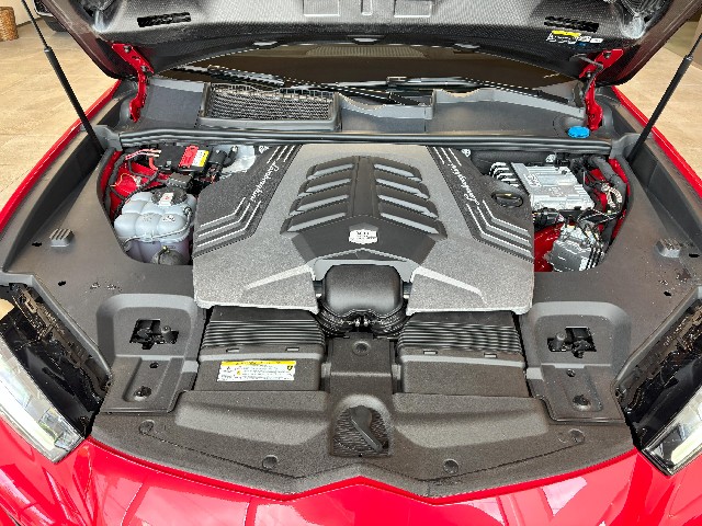 LAMBORGHINI URUS 2023 Image 49