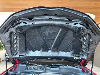 LAMBORGHINI URUS 2023 Image 44
