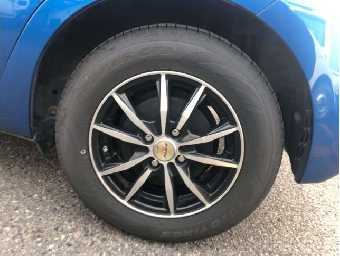 TOYOTA VITZ 2017 Image 10