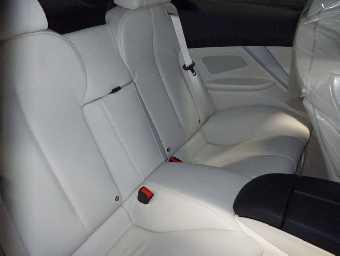 BMW 6 SERIES 2012 Image 6