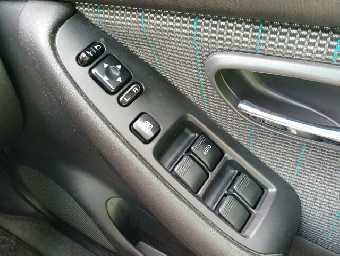 SUBARU LEGACY TOURING WAGON 2000 Image 14
