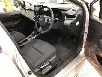 TOYOTA COROLLA TOURING 2020 Image 5