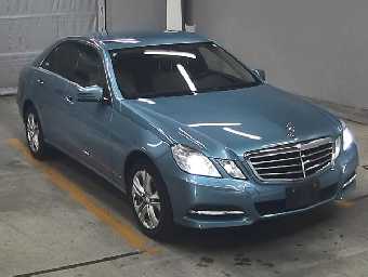 MERCEDES BENZ E CLASS 2010 Image 4