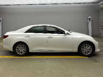 TOYOTA MARK X 2012 Image 6