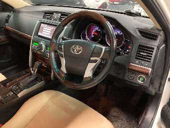 TOYOTA MARK X 2012 Image 7