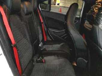 MERCEDES BENZ A CLASS 2013 Image 6