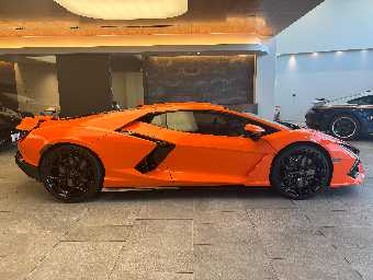 LAMBORGHINI REVUELTO 2024 Image 14