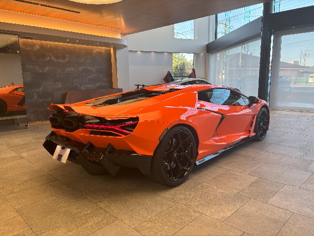 LAMBORGHINI REVUELTO 2024 Image 21