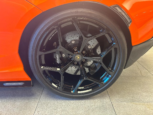 LAMBORGHINI REVUELTO 2024 Image 26
