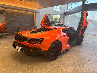 LAMBORGHINI REVUELTO 2024 Image 3