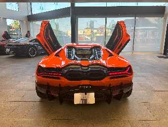 LAMBORGHINI REVUELTO 2024 Image 4