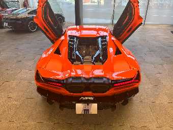 LAMBORGHINI REVUELTO 2024 Image 10