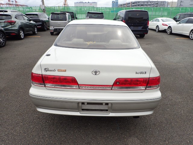 TOYOTA MARK II 2000 Image 21