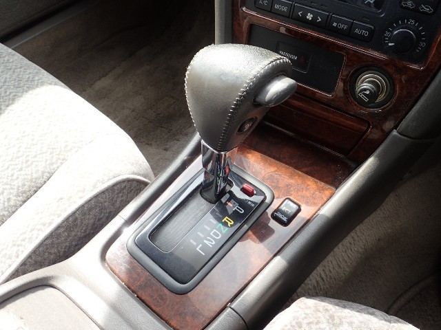 TOYOTA MARK II 2000 Image 26