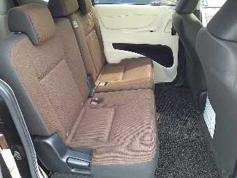 TOYOTA SIENTA 2017 Image 10