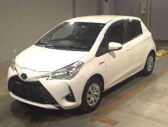 TOYOTA VITZ 2020 Image 1