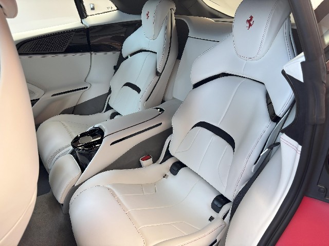 FERRARI PUROSANGUE 2024 Image 29