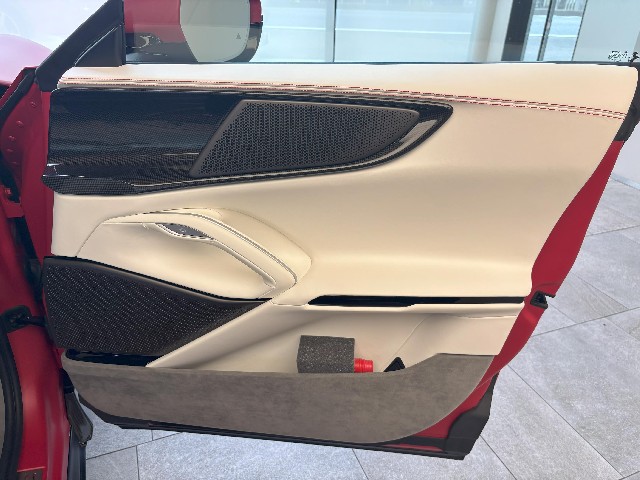 FERRARI PUROSANGUE 2024 Image 37