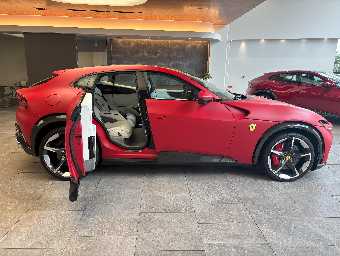 FERRARI PUROSANGUE 2024 Image 5