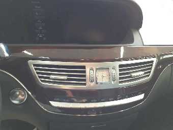 MERCEDES BENZ S CLASS 2011 Image 10