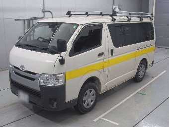 TOYOTA REGIUSACE 2015 Image 1