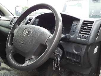 TOYOTA REGIUSACE 2015 Image 7