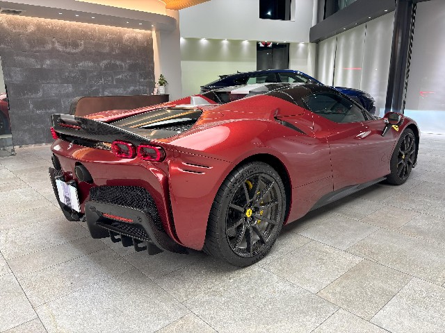FERRARI SF90 SPIDER 2023 Image 23