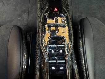 FERRARI SF90 SPIDER 2023 Image 40