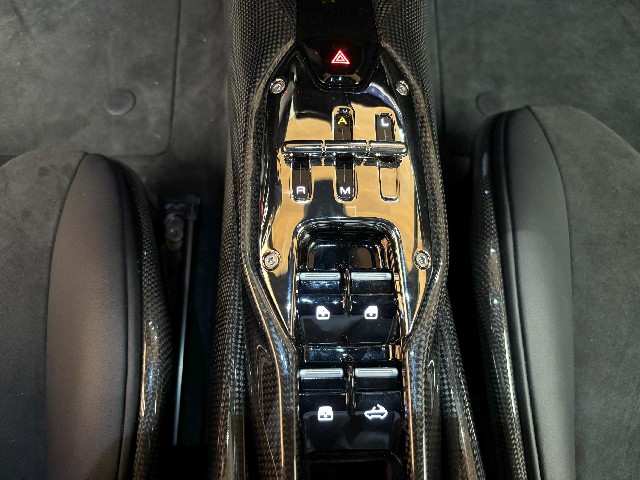 FERRARI SF90 SPIDER 2023 Image 46