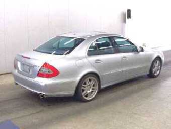 MERCEDES BENZ E CLASS 2007 Image 5
