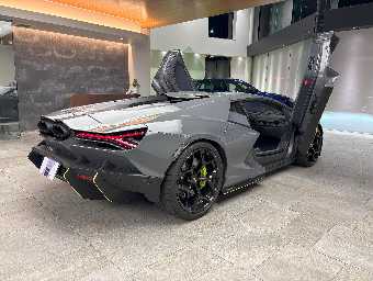 LAMBORGHINI REVUELTO 2024 Image 5