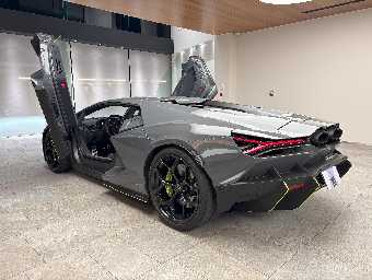 LAMBORGHINI REVUELTO 2024 Image 7