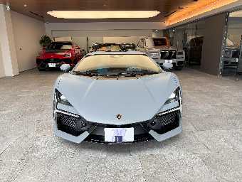 LAMBORGHINI REVUELTO 2025 Image 12