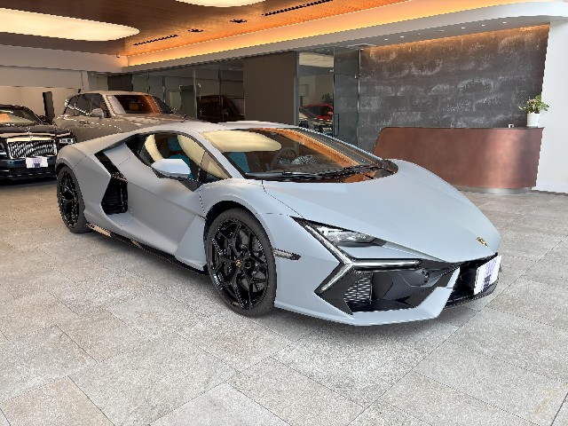 LAMBORGHINI REVUELTO 2025 Image 19