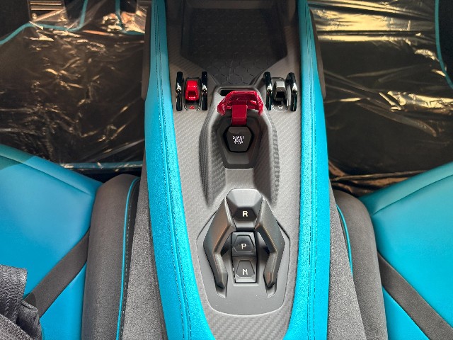 LAMBORGHINI REVUELTO 2025 Image 45