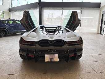 LAMBORGHINI REVUELTO 2025 Image 6