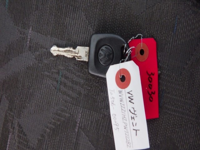 VOLKSWAGEN VENTO 1994 Image 20